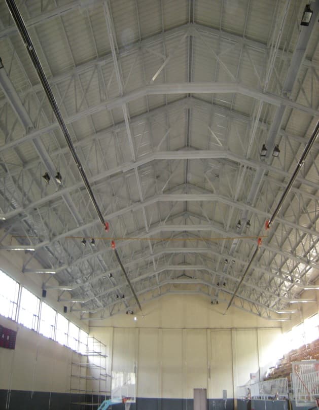 İnebolu Spor Kompleksi Çalışmaları Tamamlanarak Teslim Edildi